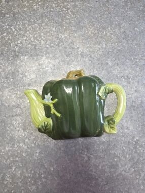 MCM Ceramic Bell Pepper Teapot Wall Hanging